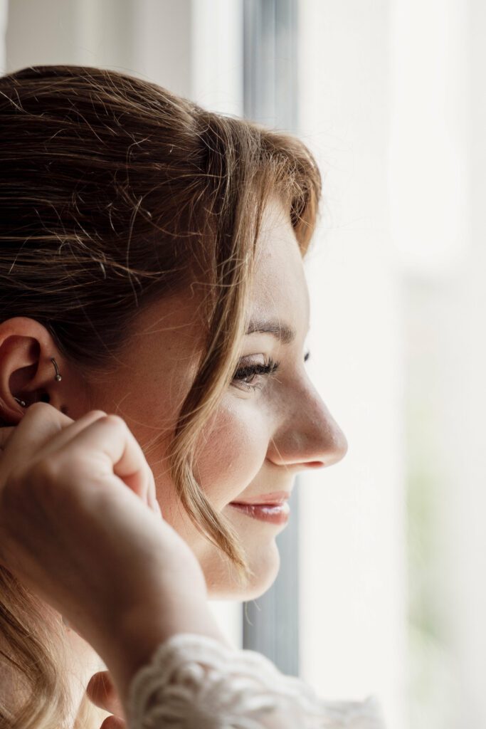 Portrait de mariée pensive