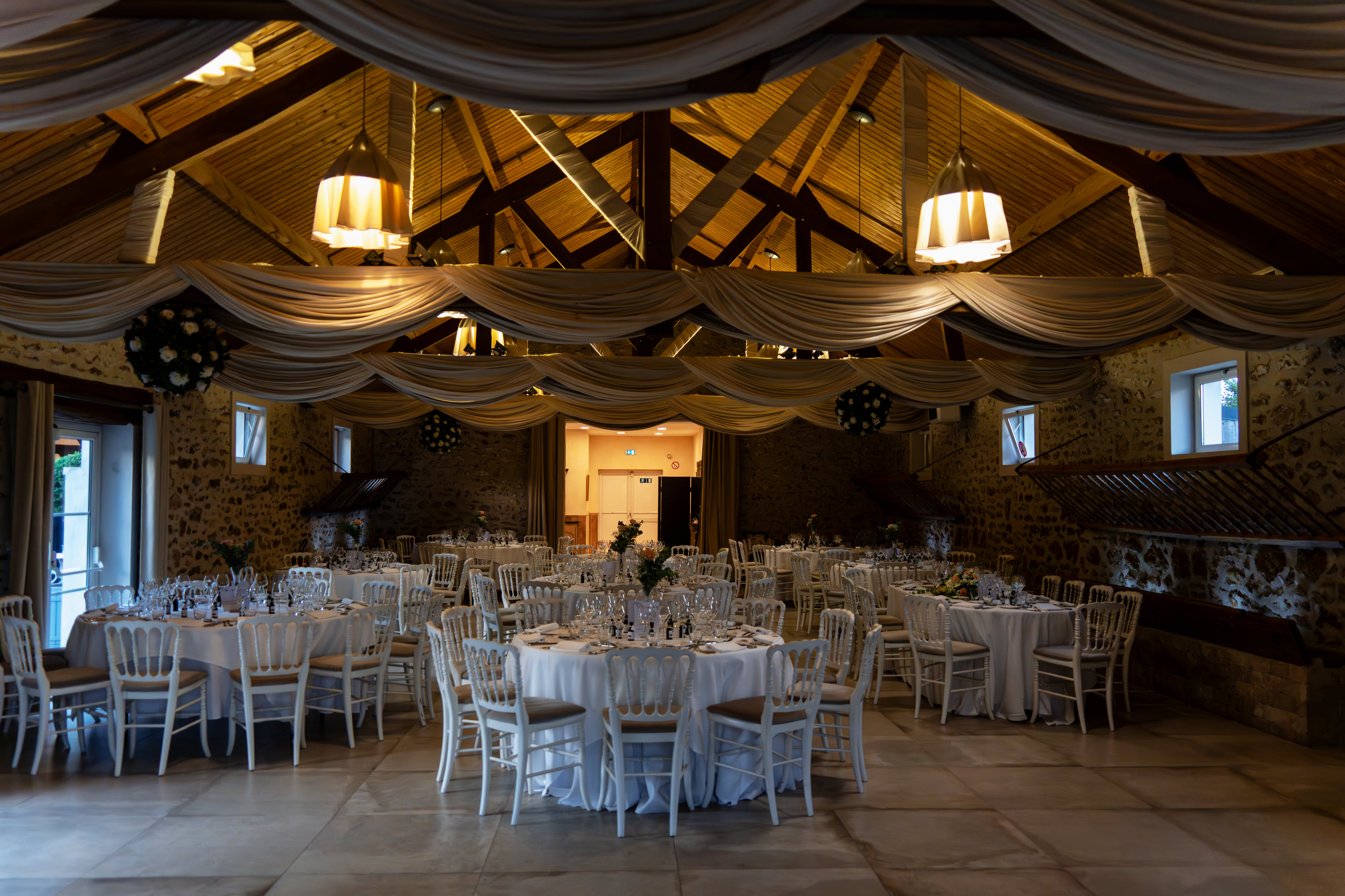 Décoration salle de réception – photographe mariage 94